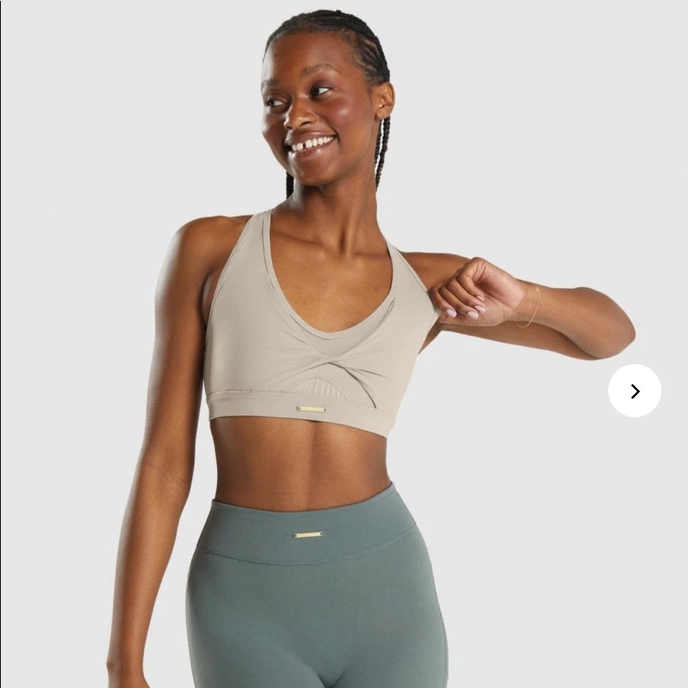 Gymshark Whitney Simmons Mesh Sports Bra